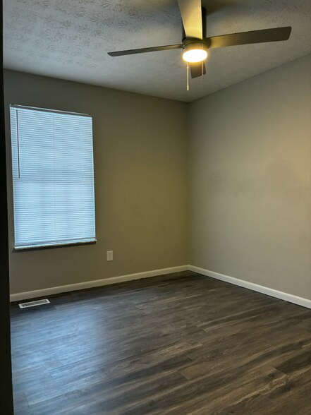 Building Photo - 720 Ohio Pike