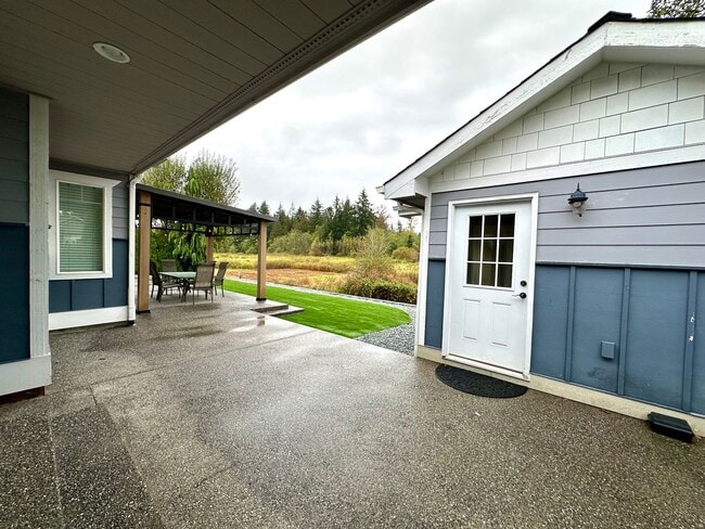 Building Photo - 4448 Castlerock Dr