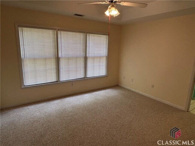 Building Photo - 361 Brickleberry Ridge