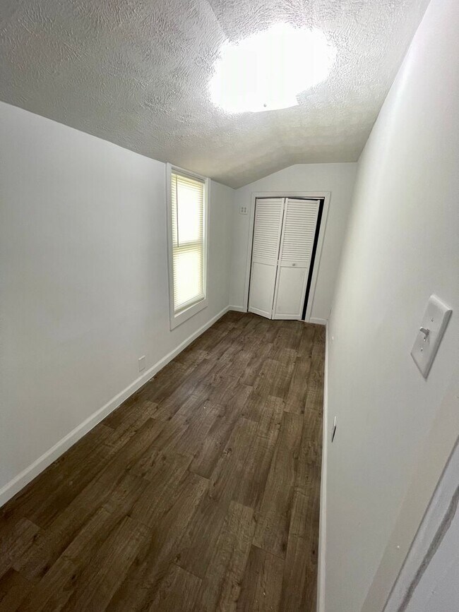 Building Photo - 2126 N 15th St