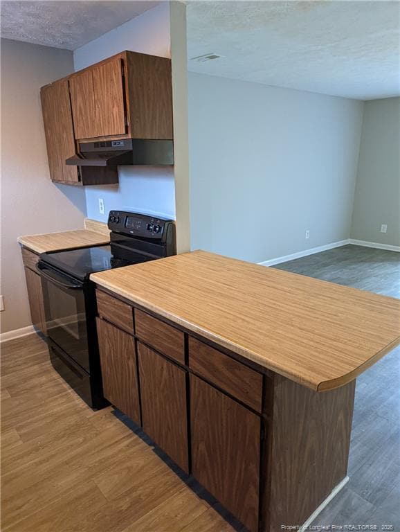 Building Photo - 941 Applewood Ln