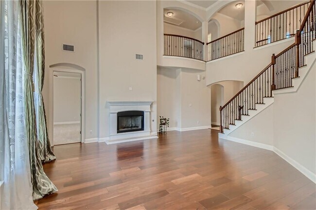 Building Photo - 3822 Remington Rd