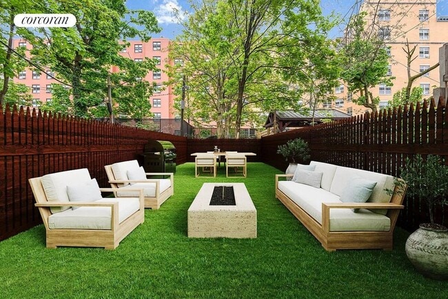 Building Photo - 830 Herkimer St