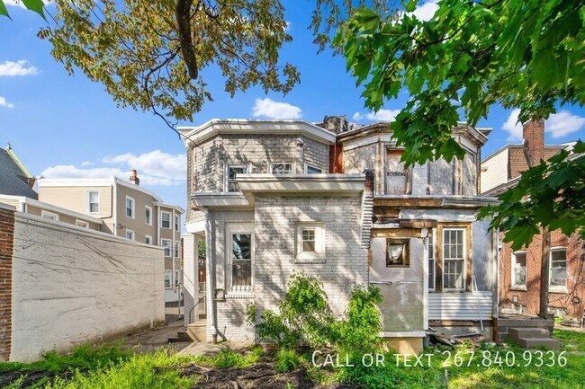 Building Photo - 1682 Harrison St