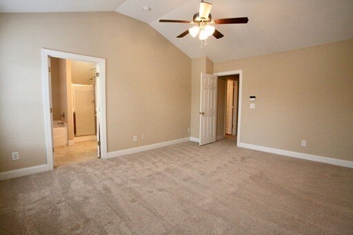 Building Photo - Hard to find Rental in Bonterra!!!