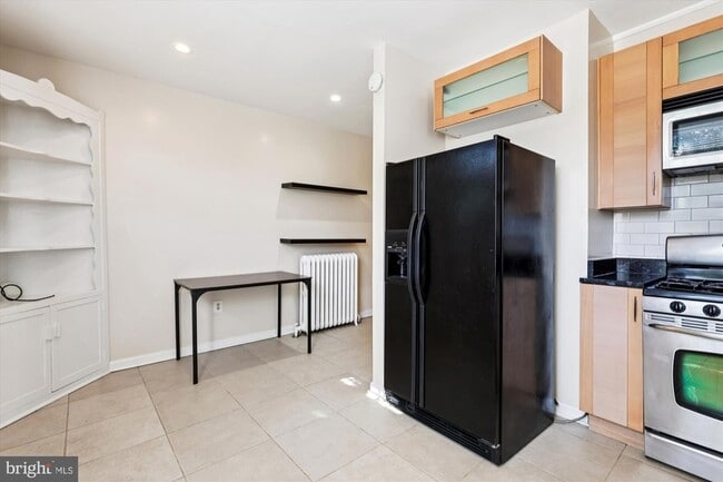 Building Photo - 14 Seaton Pl NW