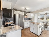 Building Photo - 3141 Chepstow Ln