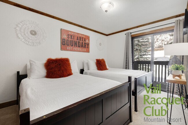 Building Photo - AVAILABLE for an Annual Lease @ $5,000/mo ...