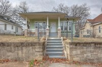 Building Photo - 310 N Jackson Ave