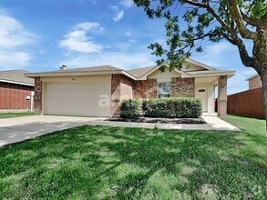Building Photo - 2912 Mockingbird St