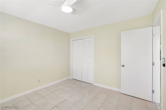 Building Photo - 527 Goodland Dr