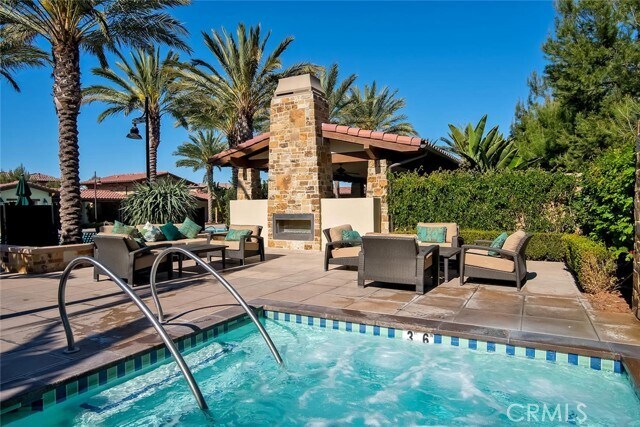 Building Photo - 87 Savannah