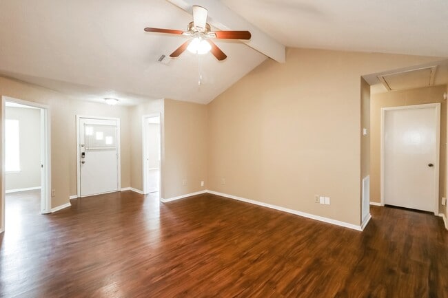 Building Photo - 13427 Boonway Dr
