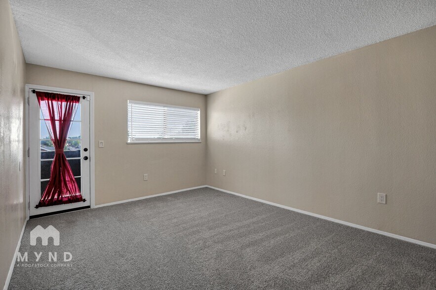 Building Photo - 1645 W Baseline Rd