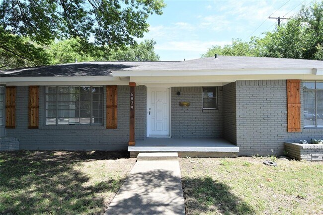 Primary Photo - 6839 Walnut Hill Ln