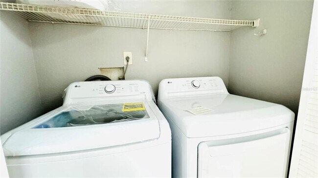 Building Photo - 4795 S Texas Ave