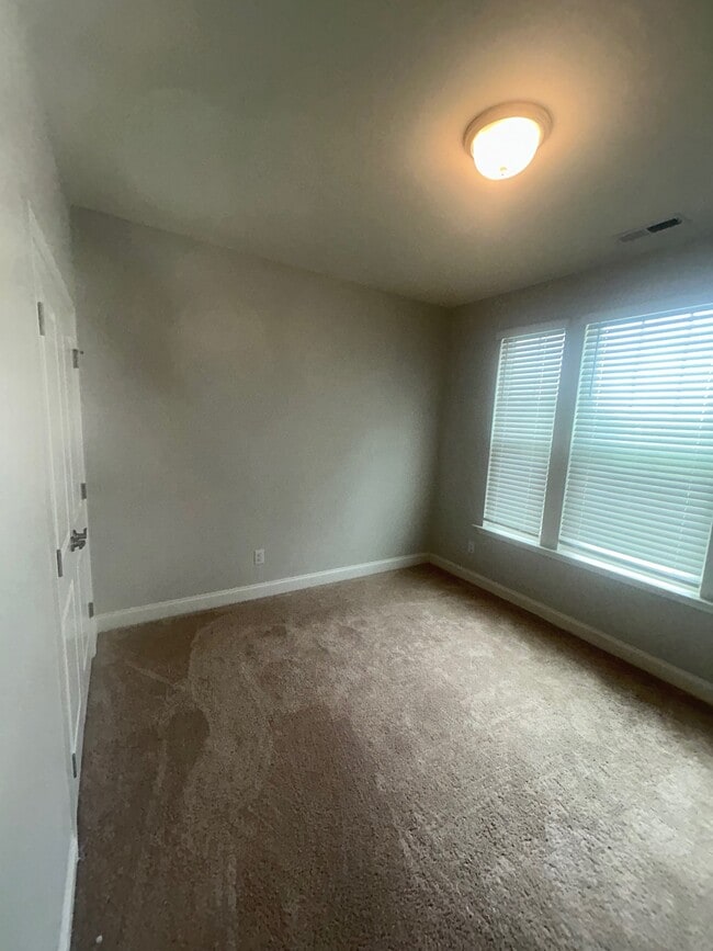 Building Photo - 815 Harmony Ranch Ln