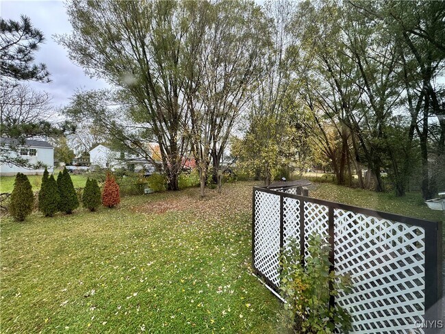 Building Photo - 3671 Gaskin Rd