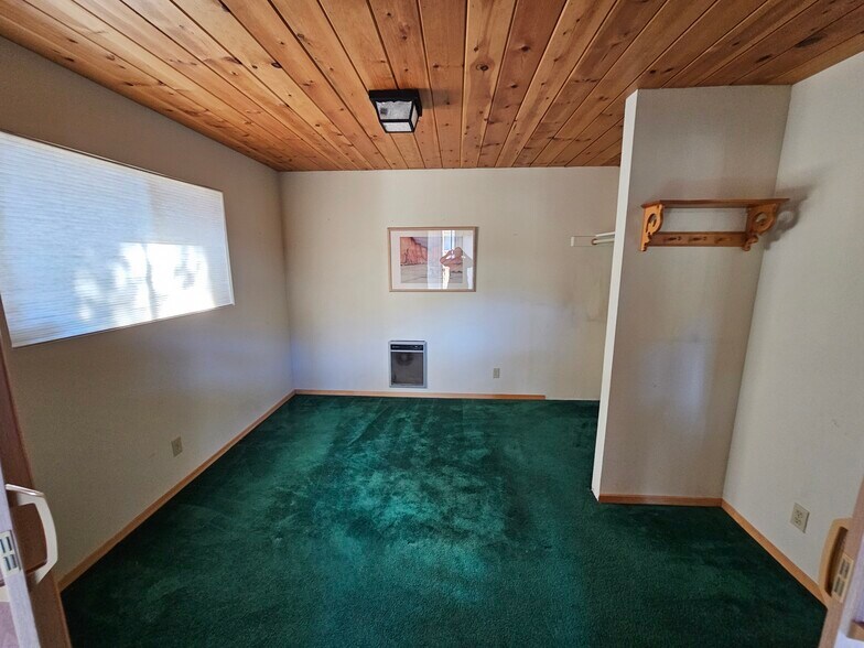 Building Photo - 2321 Cypress Way