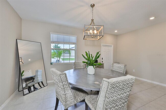 Building Photo - 9454 Channing Hill Dr