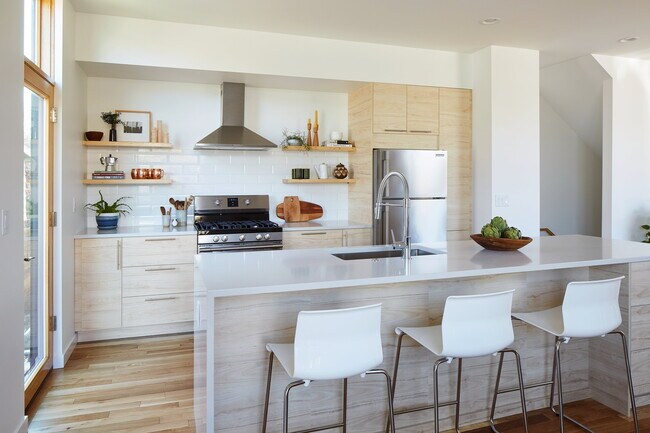 Building Photo - 1014 SE 42nd Ave