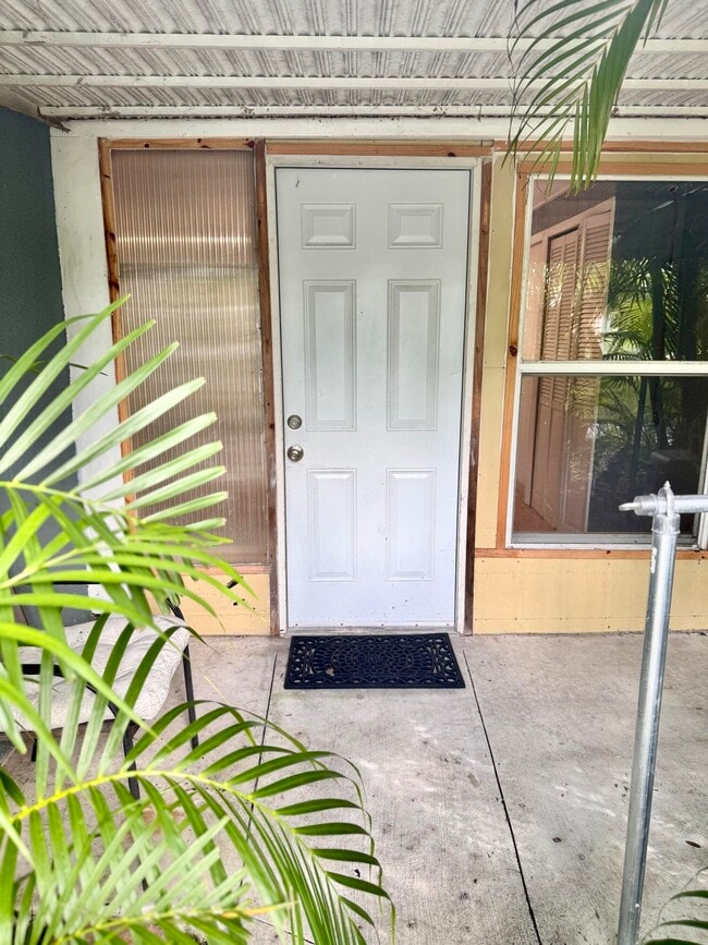 Building Photo - 5312 Bowling Green Dr