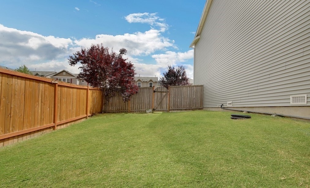 Building Photo - 20204 17th Avenue Ct E