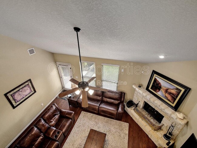 Building Photo - 1435 Sparrow Song