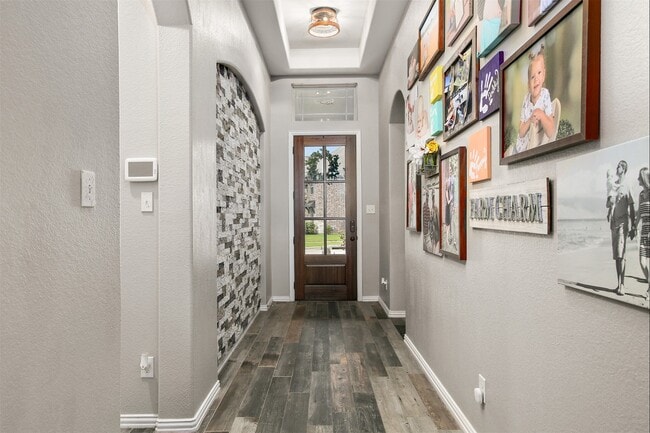 Building Photo - 3037 Broadhaven Dr