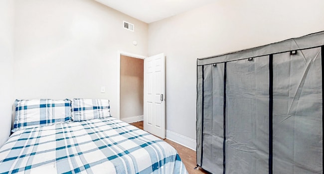 Building Photo - 5437 Biffle Rd