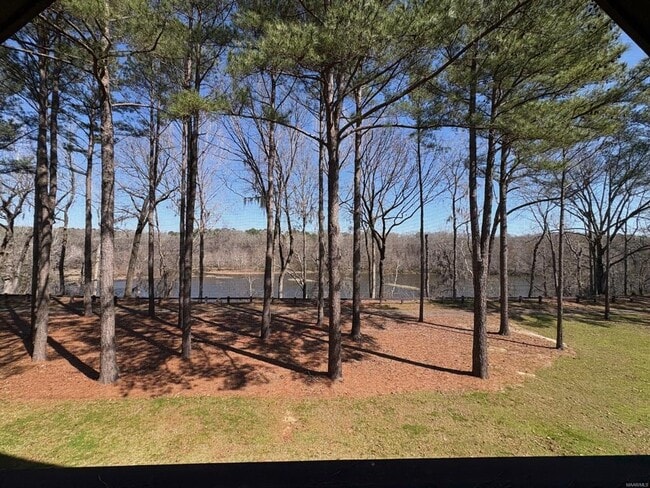 Building Photo - 461 Waters Edge