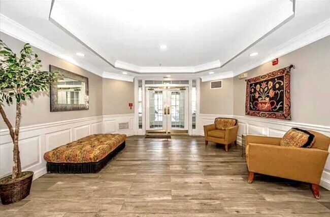 Building Photo - 8181 Carnegie Hall Ct