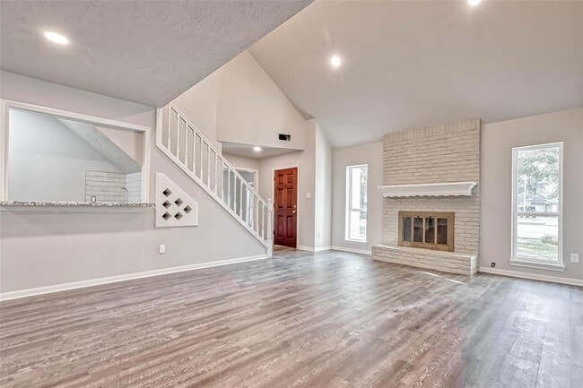Building Photo - 3615 Highfalls Dr