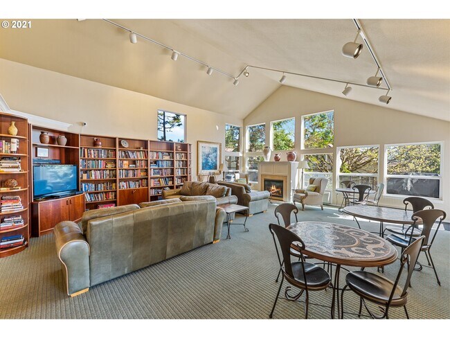 Rec Room - 20905 Fawn Ct