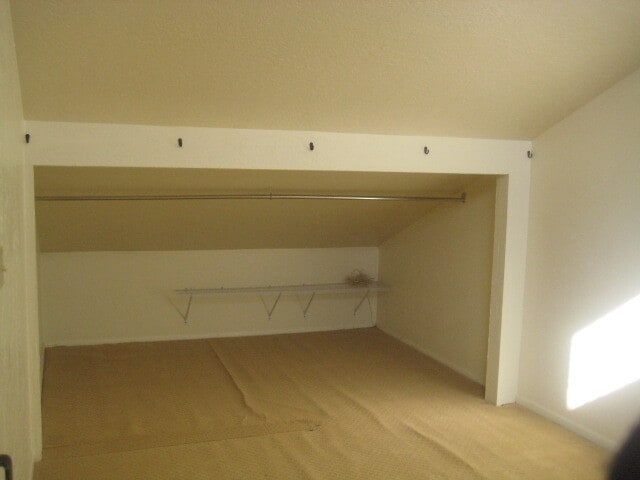 Upstairs bedroom - 554 Cartier Ct