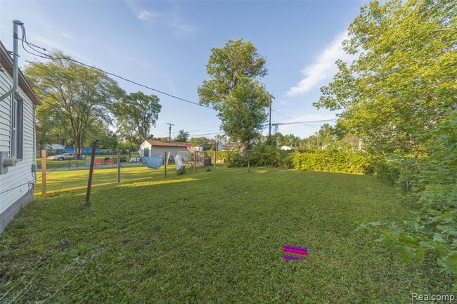 Building Photo - 20258 Caldwell St