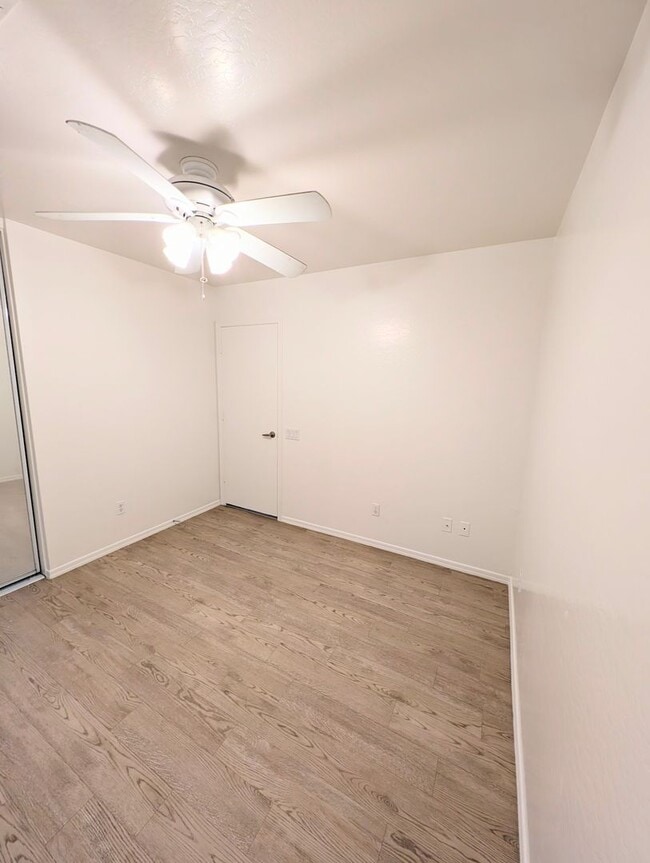 Building Photo - AVAILABLE NOW!!! - Roomy single story 4 bedroom home for rent in Pecan Creek!