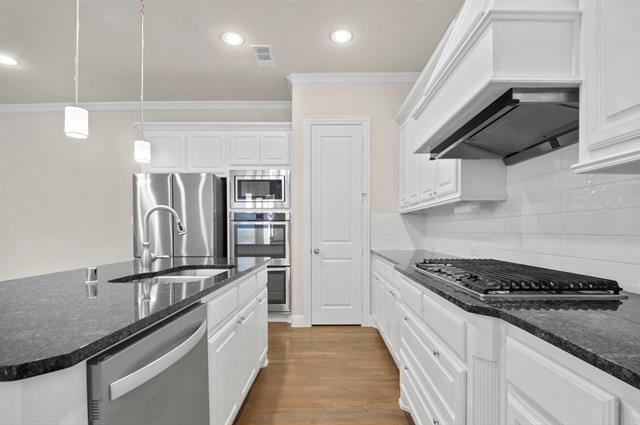 Building Photo - 2708 Deansbrook Dr