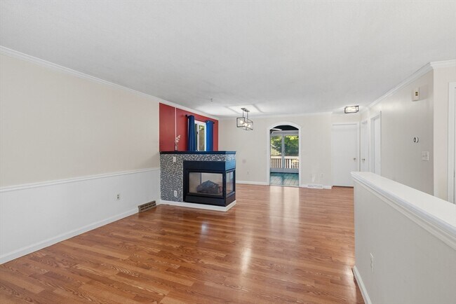 Building Photo - 290 Tremont St