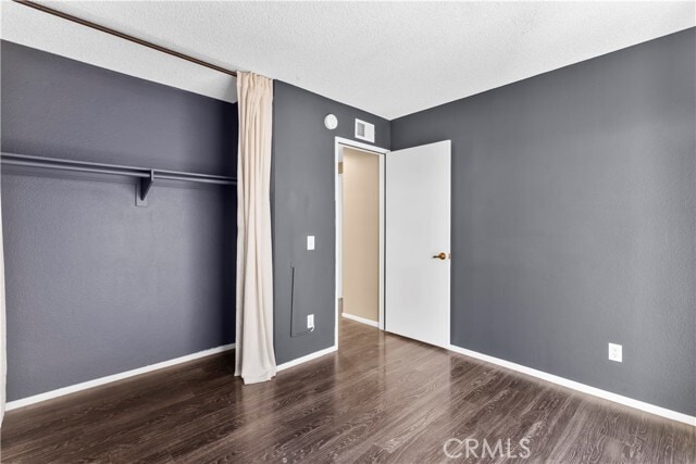 Building Photo - 162 Mistletoe Dr