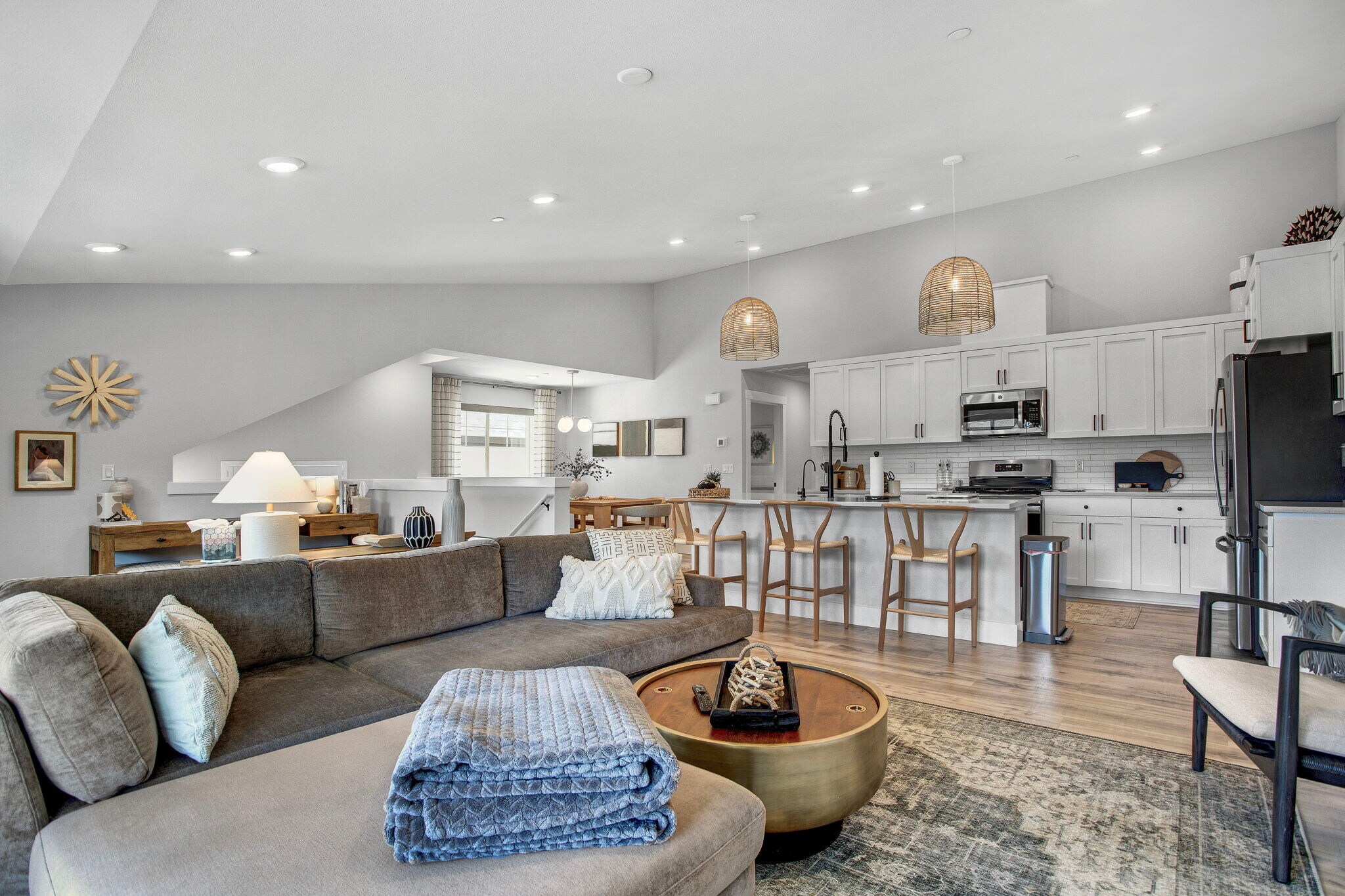 Building Photo - 16625 SW Botany Bay Ln