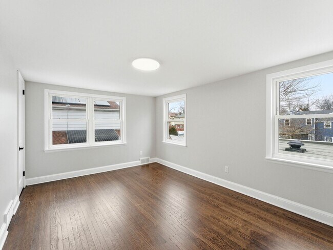 Building Photo - Newly Renovated Pennsauken Rental with Sunroom-Style Back Room, Glass Wall & Basement