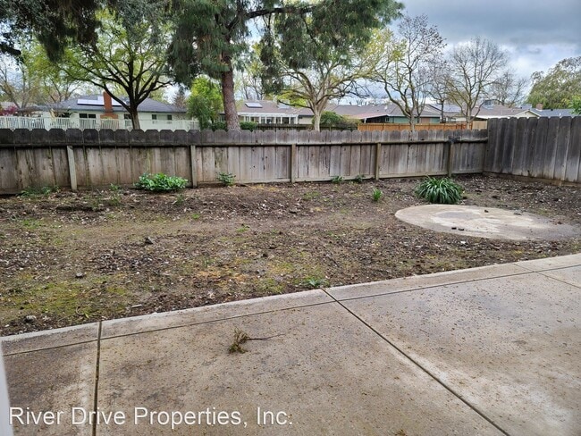 Building Photo - 4 br, 2.5 bath House - 3355 San Fernando C...