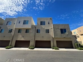 Building Photo - 177 Magnet