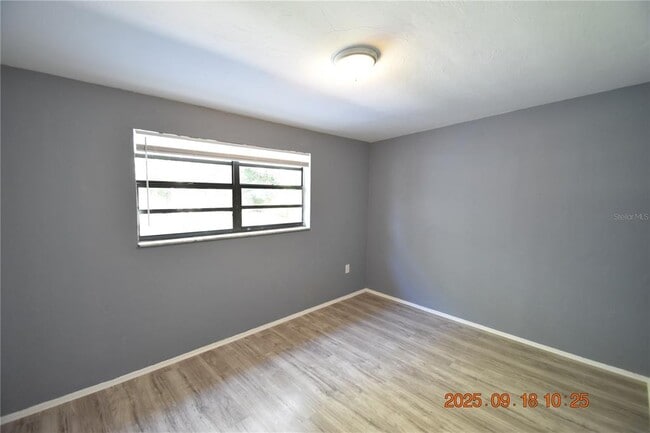 Building Photo - 9432 84th St