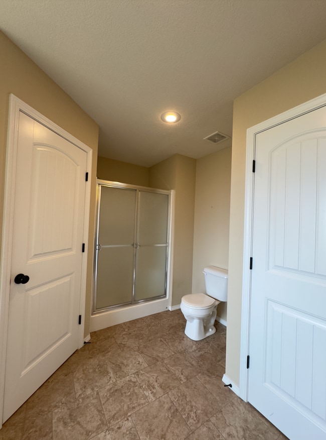 Building Photo - NEW 4 Bedroom | 2 Bathroom | 3 Car Garage ...