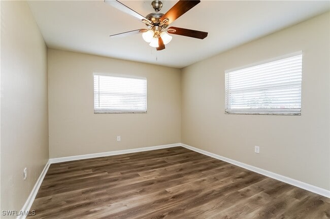 Building Photo - 7311 Louise Dr