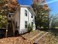 Building Photo - 55 Poplar St