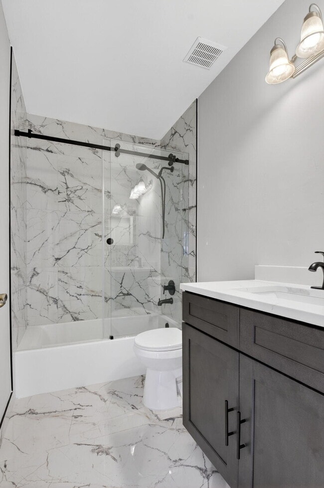 Building Photo - 1728 Arezzo Cir