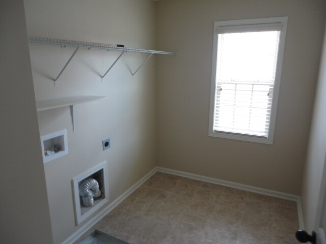 Building Photo - 425 Hardaway Pt
